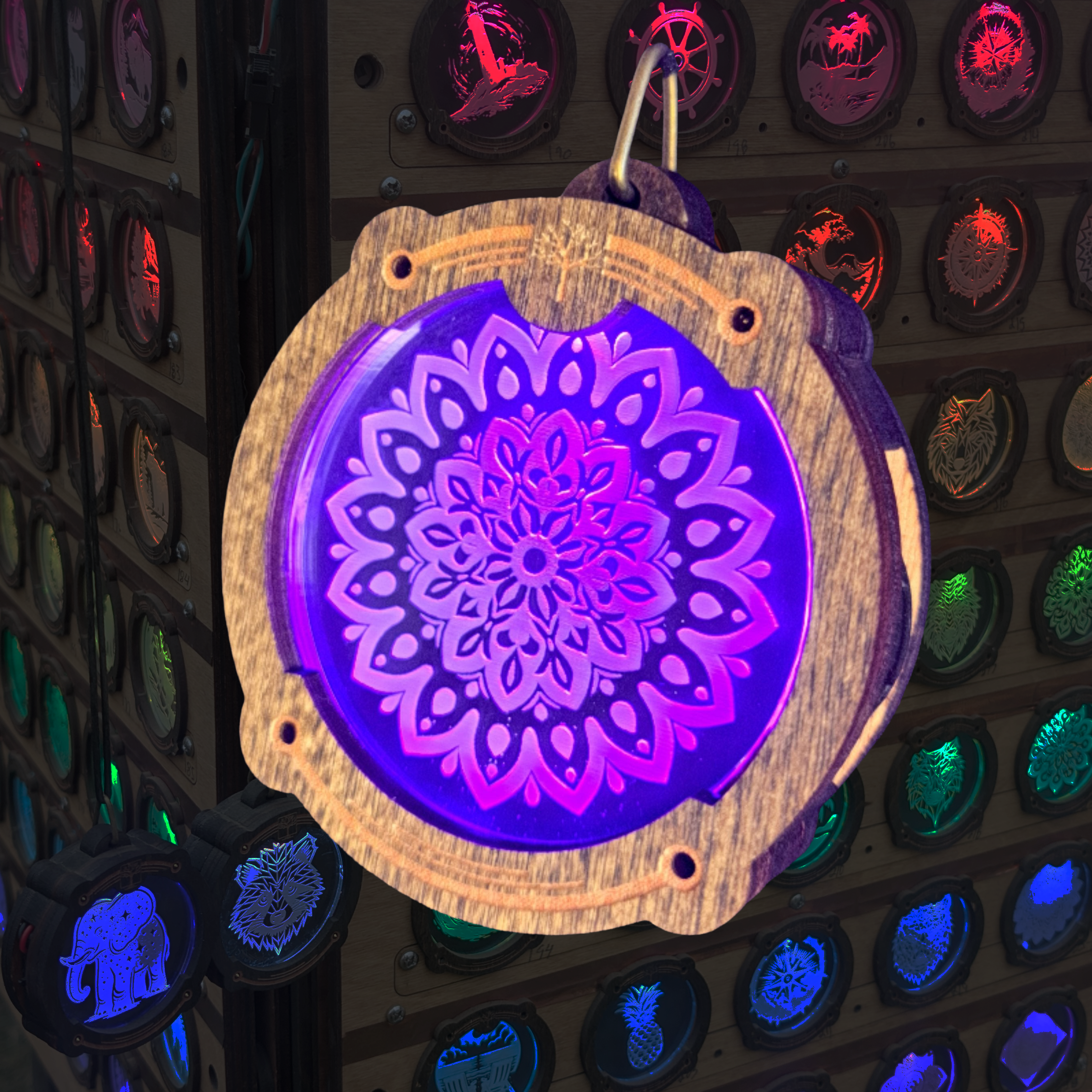 Mandala Majesty Amulight — Laser-Etched Wooden LED Pendant with Sacred Geometry